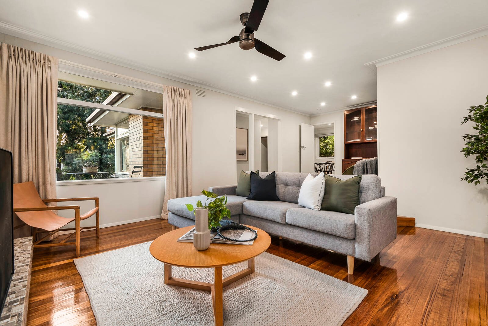 Real Estate and Property in 29 Sunset Drive, Heathmont, VIC