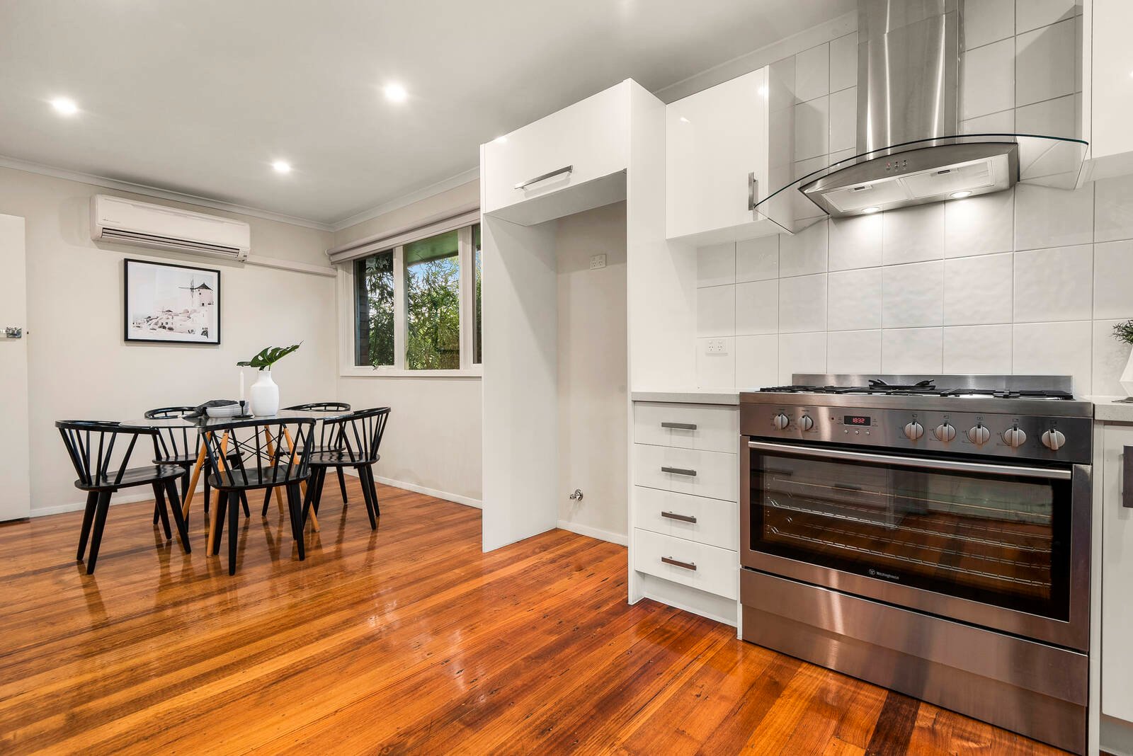 Real Estate and Property in 29 Sunset Drive, Heathmont, VIC