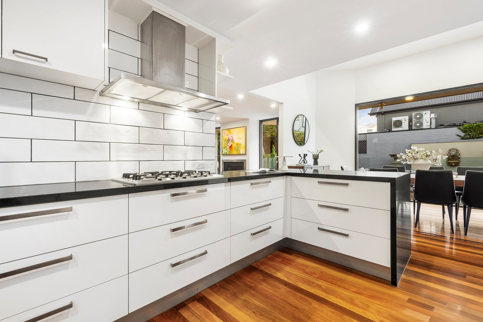 Gallery: 29 Sussex Street