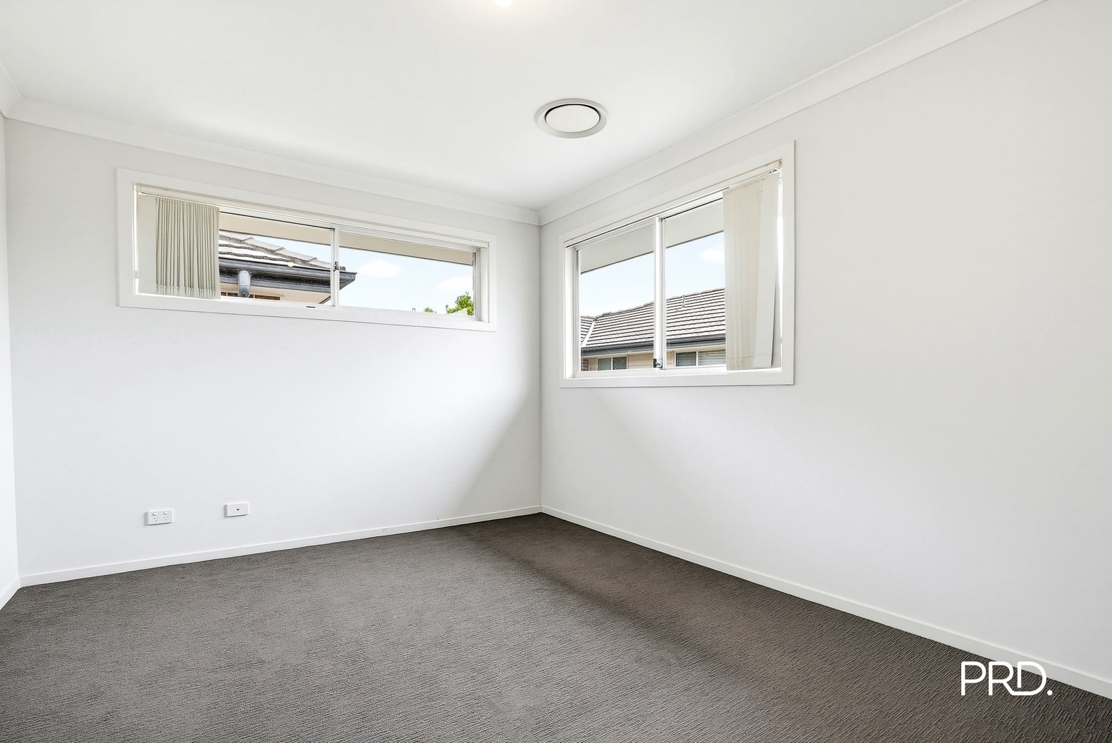 29 Sydney Smith Dr  Penrith 5