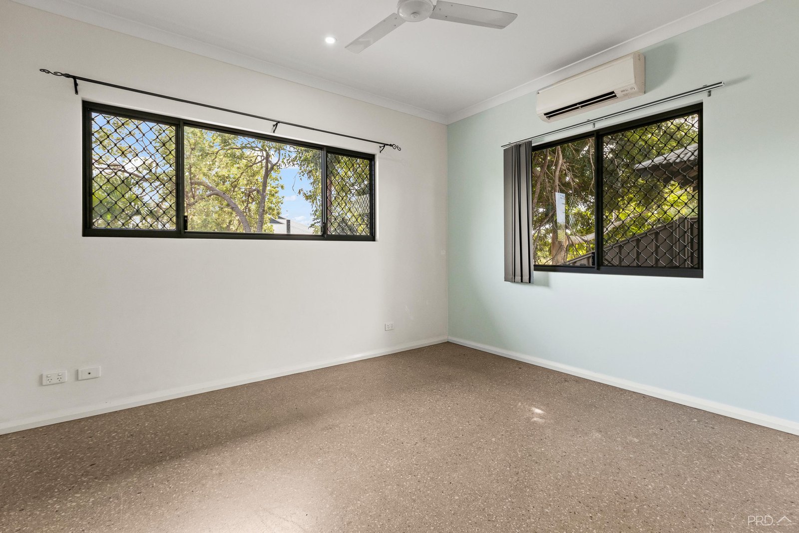 29 Tokumaru Bend BILINGURR 6