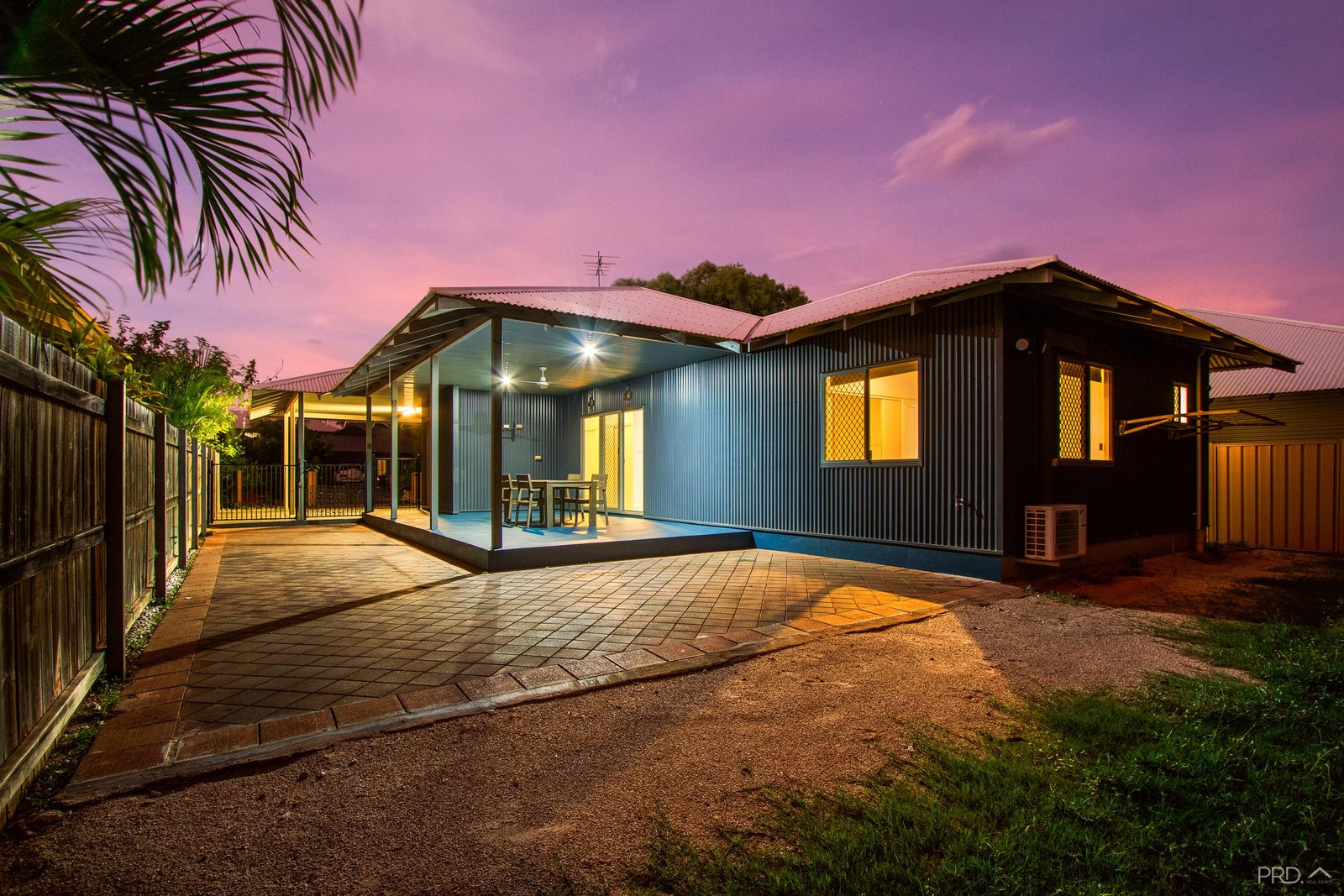 29 Tokumaru Bend BILINGURR 23