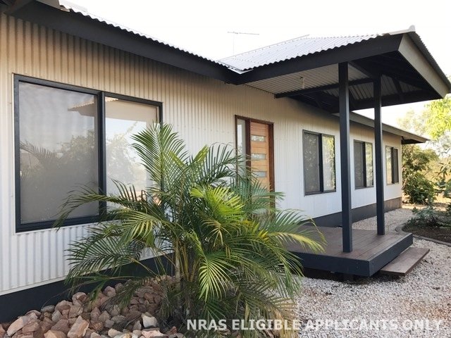 29 Tomarito Crescent BILINGURR 10