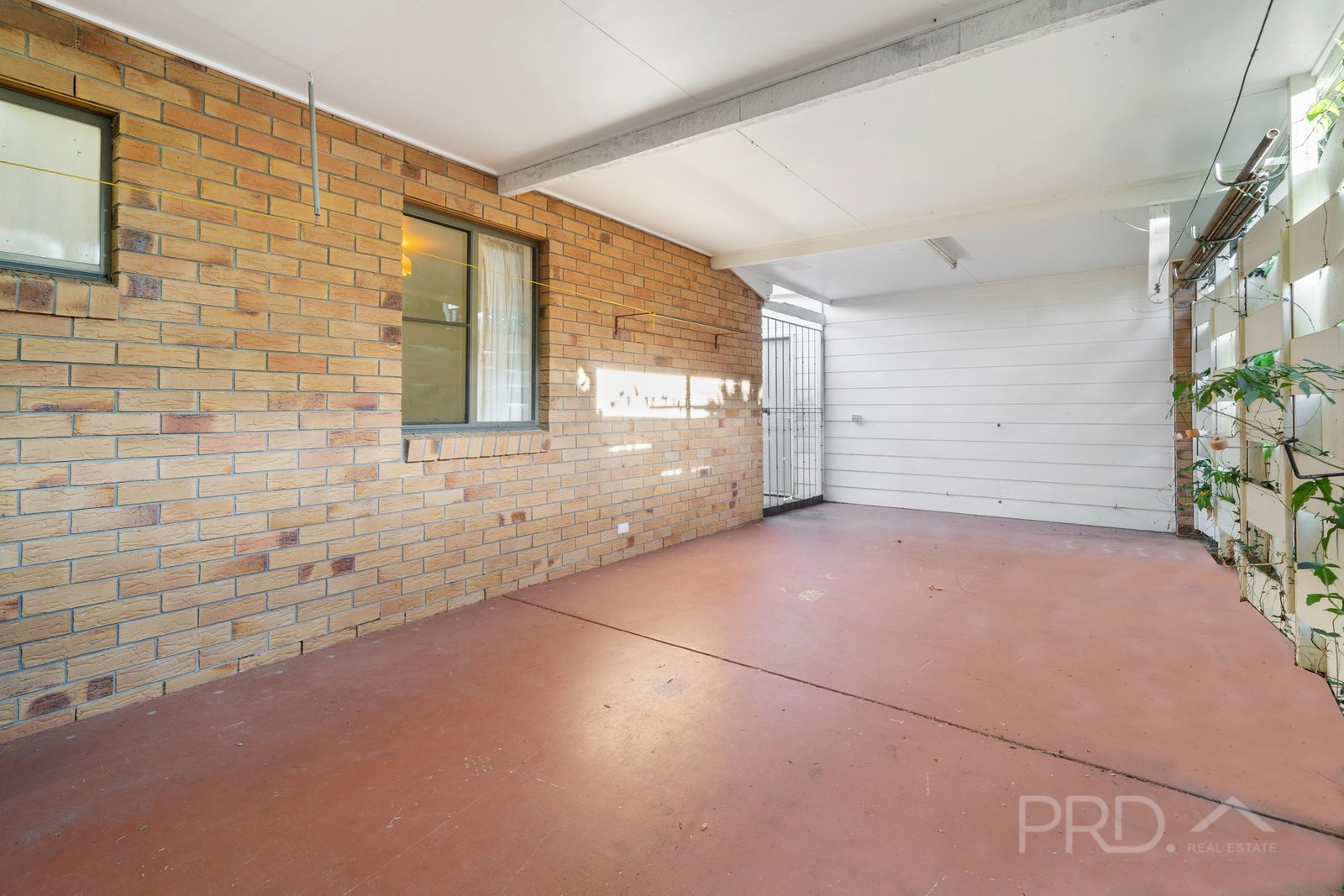 29 TORQUAY Road REDLAND BAY 5
