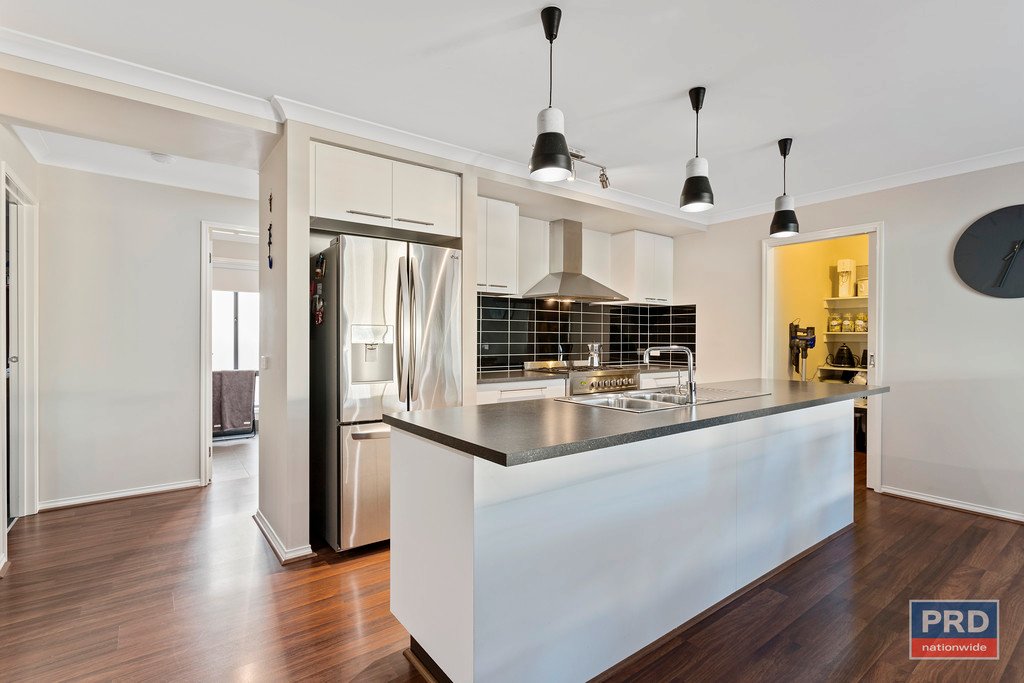 29 Torrens Street MARONG 11