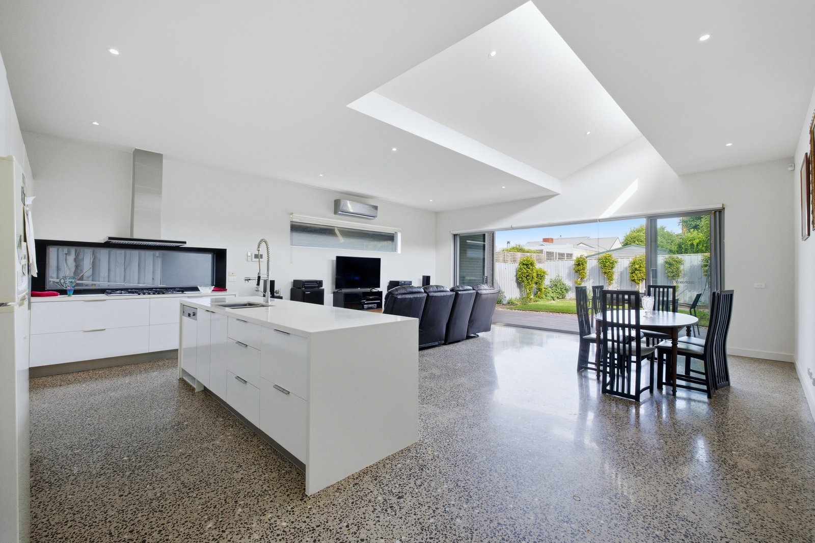 Gallery: 29 Tweed Street