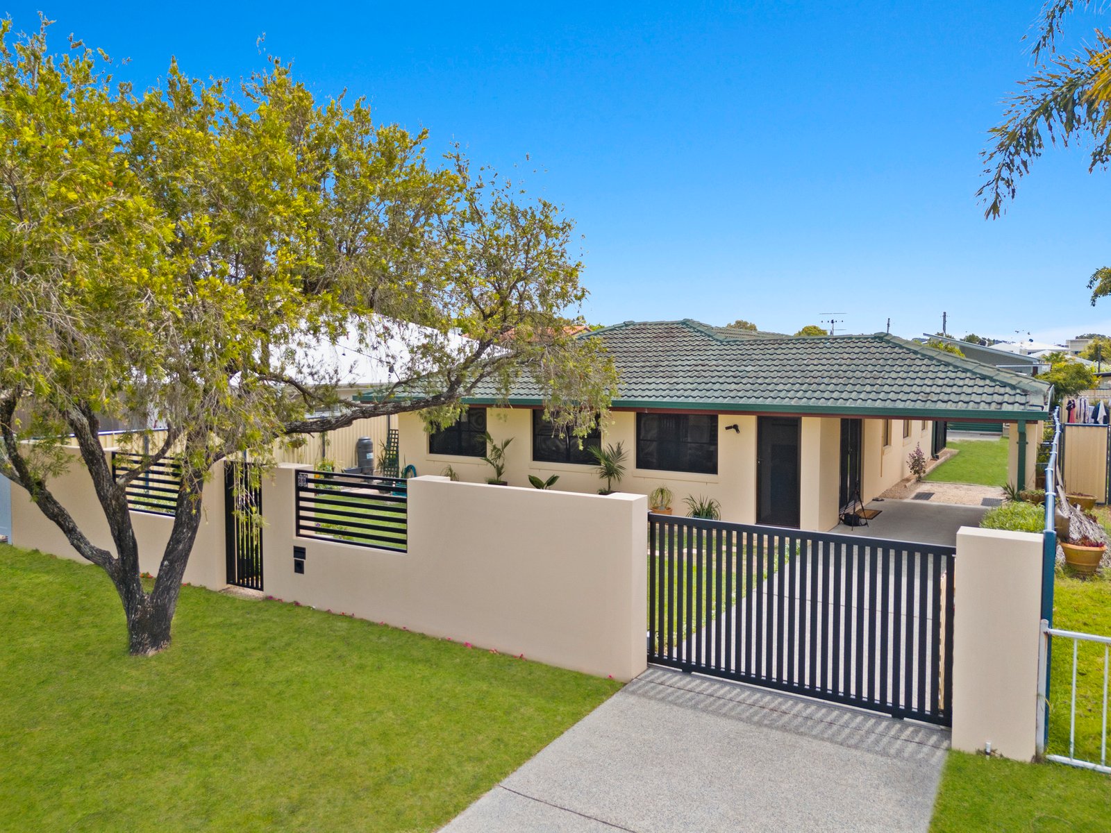 29 Twelfth Avenue PALM BEACH 1