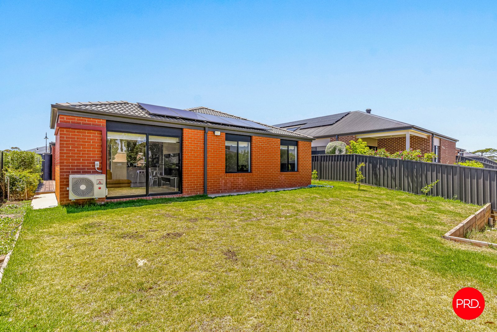 29 Ucres Way GOLDEN SQUARE 14