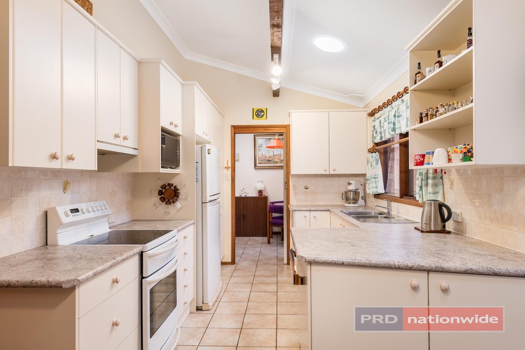 29 Valmay Avenue PICNIC POINT 3