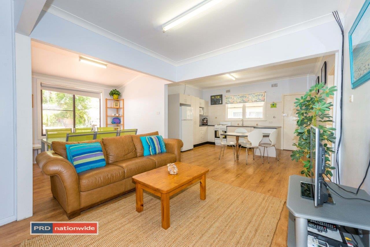 29 Victoria Parade NELSON BAY 6