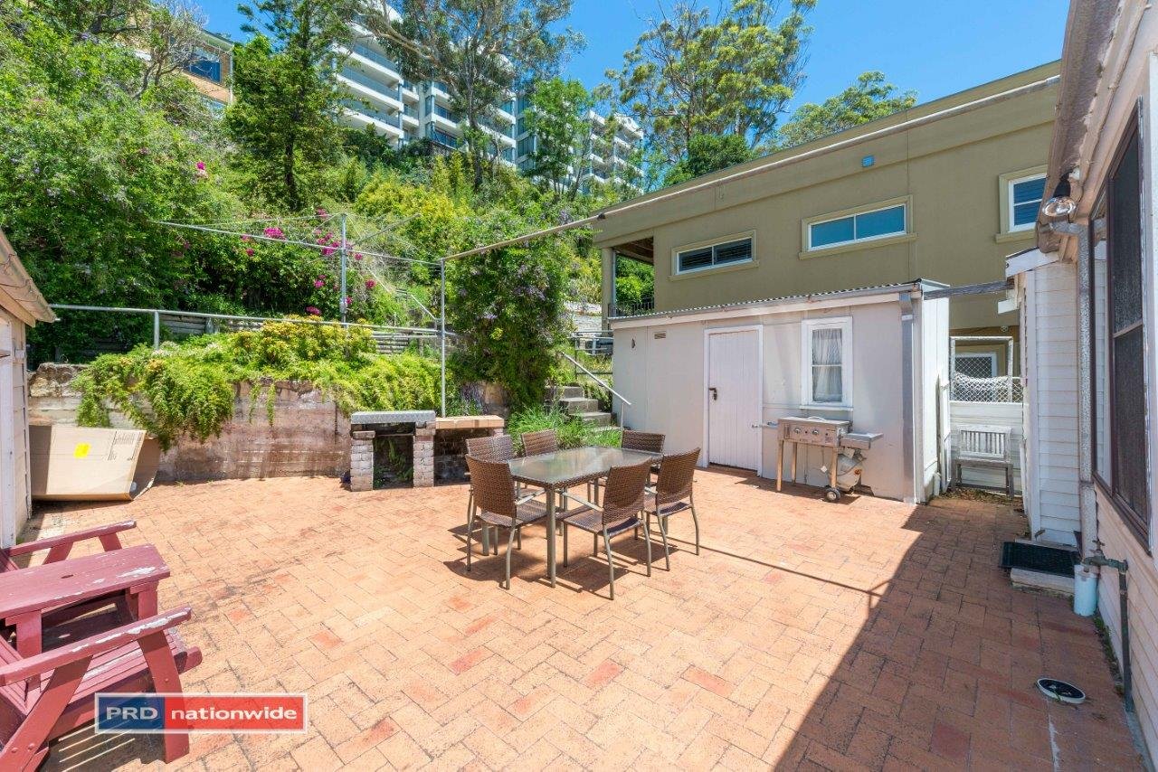 29 Victoria Parade NELSON BAY 16