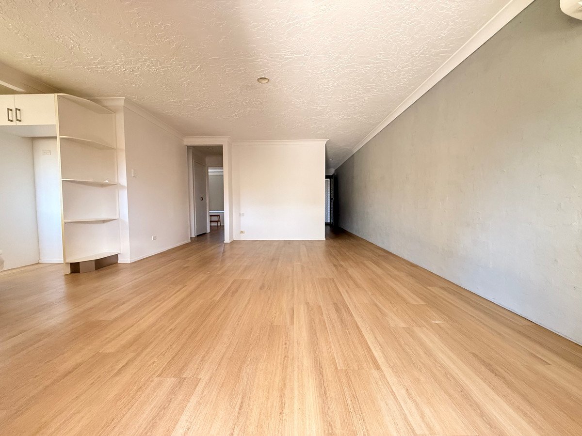2/9 Wagtail Court Burleigh Waters 5