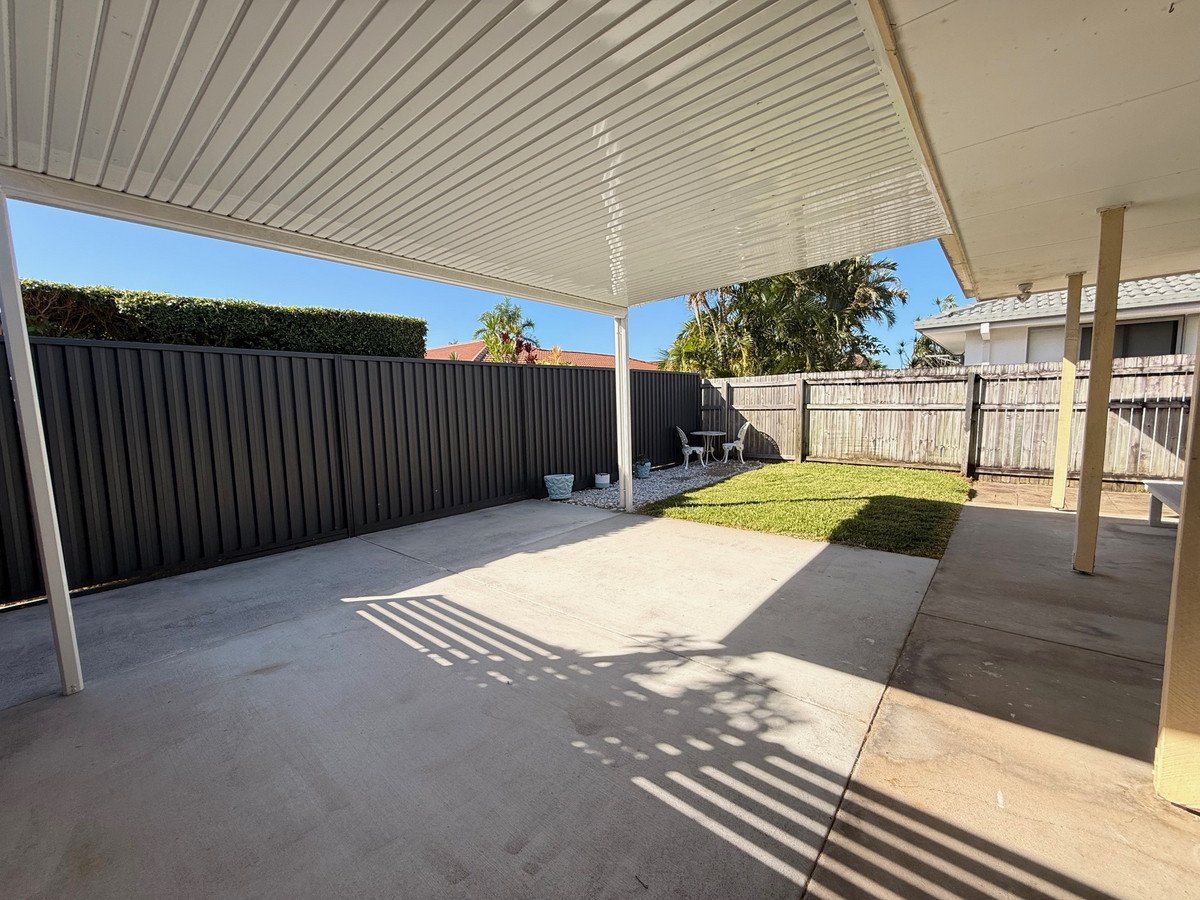 2/9 Wagtail Court Burleigh Waters 12