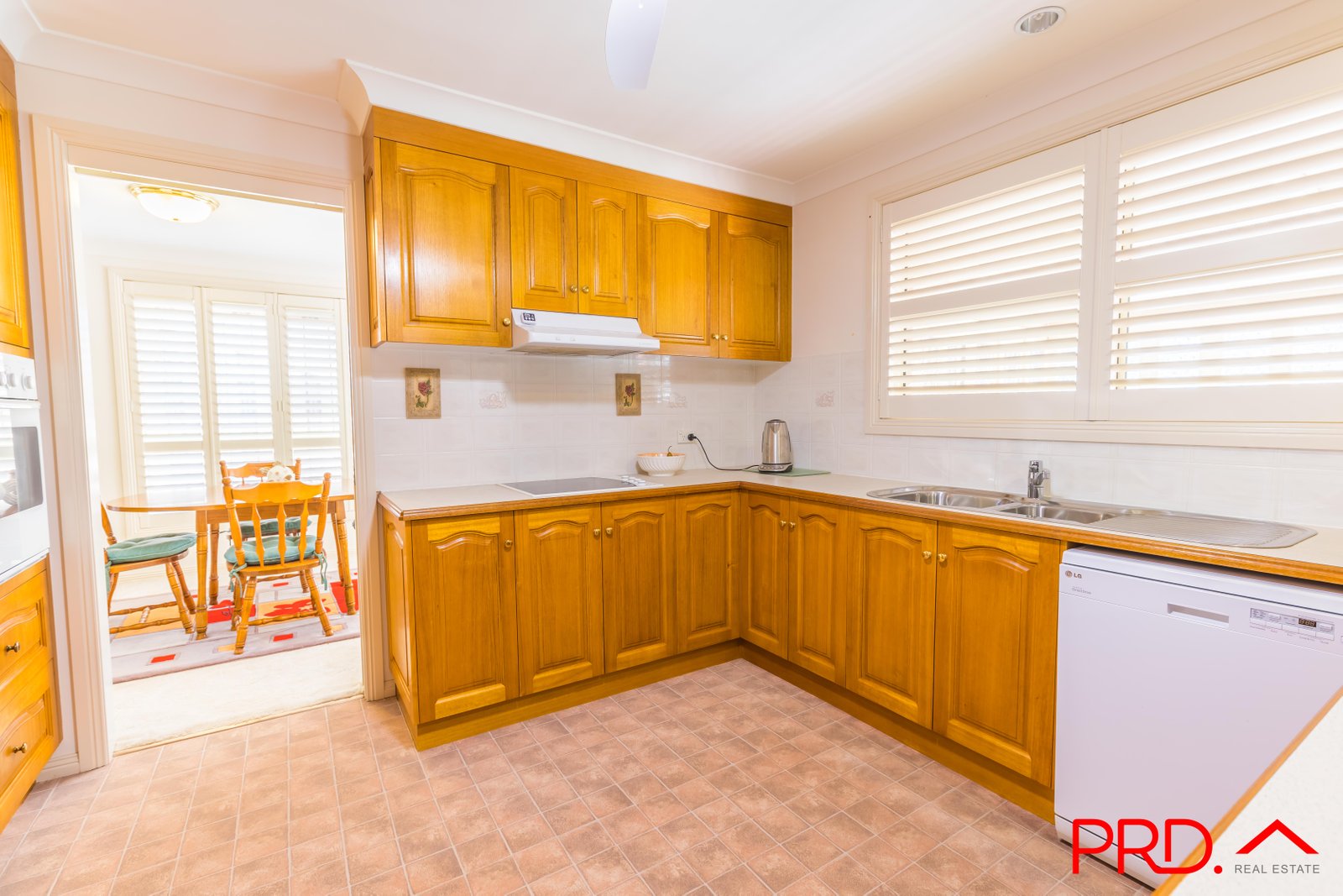 29 Wahroonga Drive TAMWORTH 7