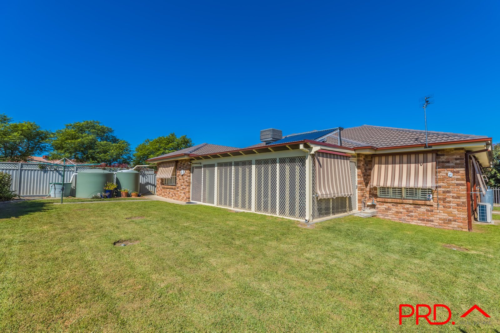 29 Wahroonga Drive TAMWORTH 23