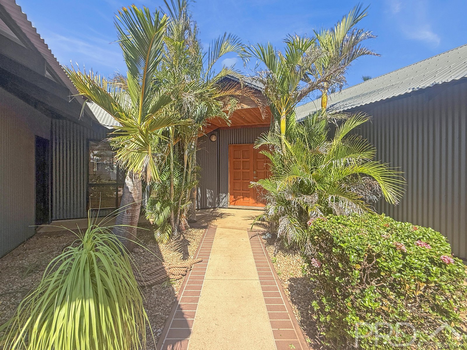 29 Walkington Circle MILLARS WELL 8