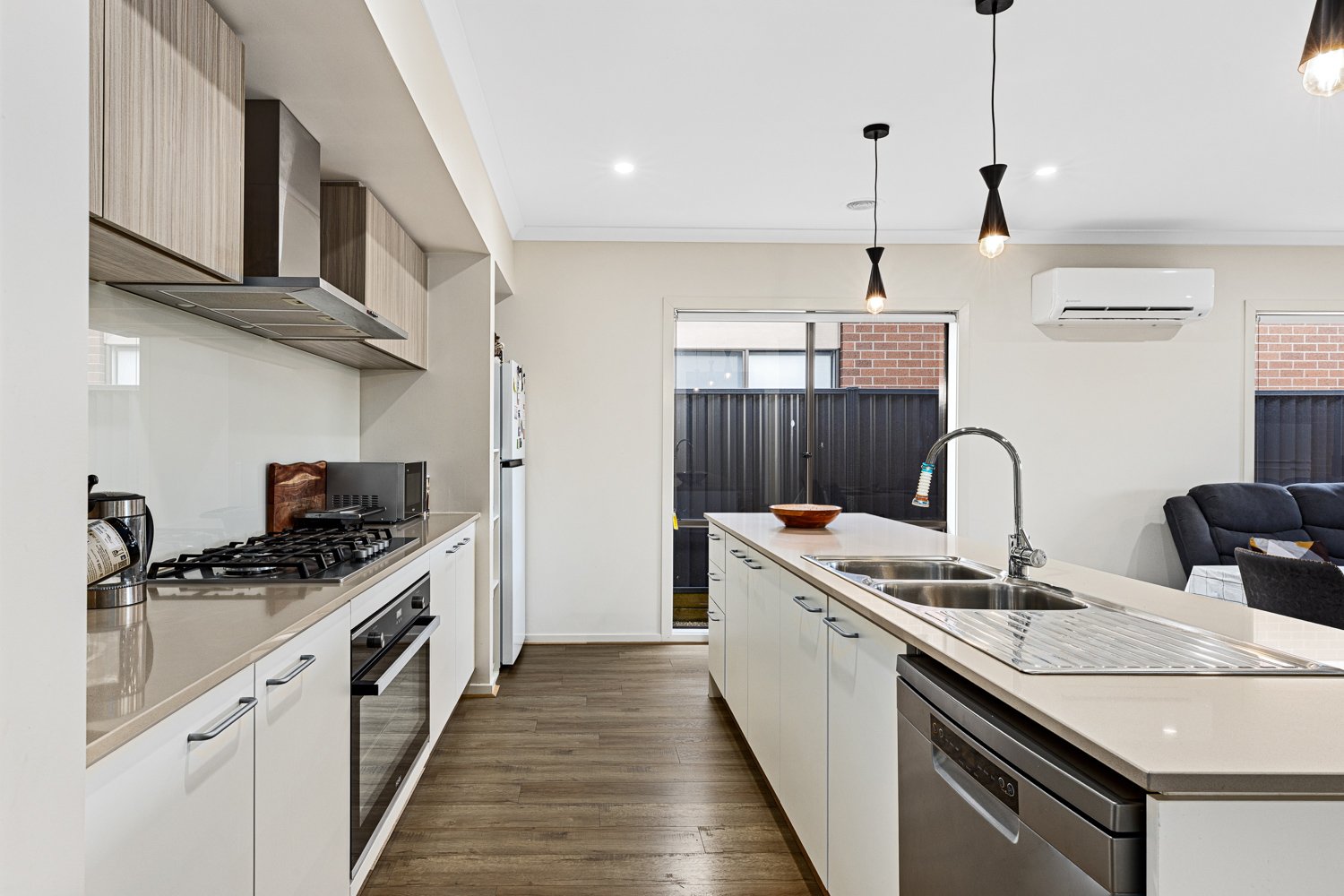 Gallery: 29 Walters Way