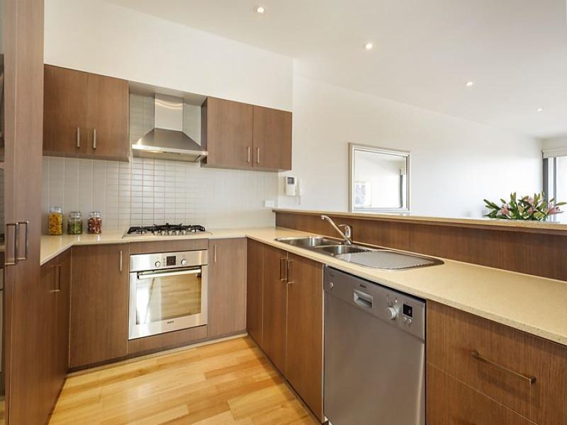 Gallery: 2/9 Waltham Street