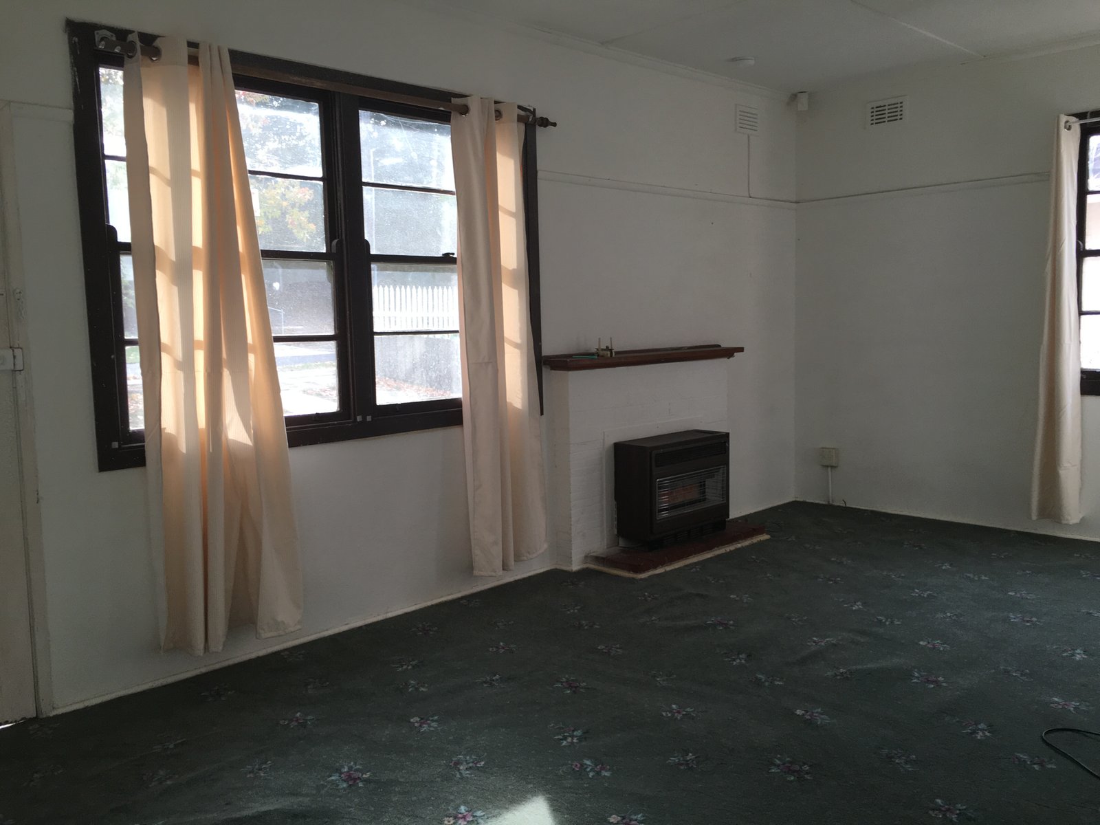 Gallery: 29 Warner Avenue