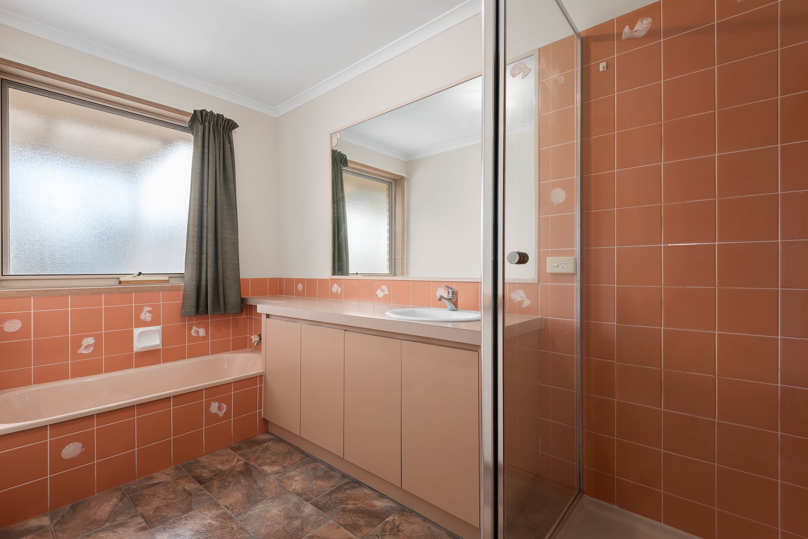 Real Estate and Property in 29 Warrawee Road, Leopold, VIC