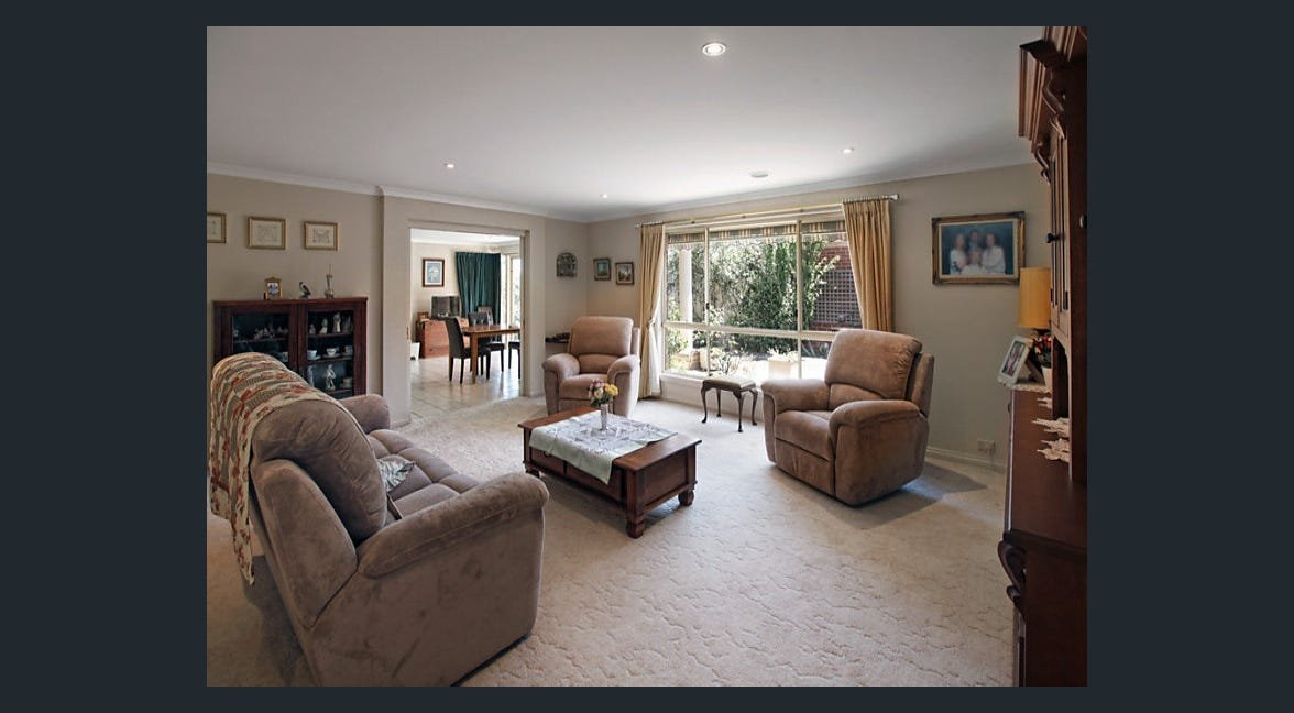 Real Estate and Property in 29 Warren Street Street, Kyneton, VIC