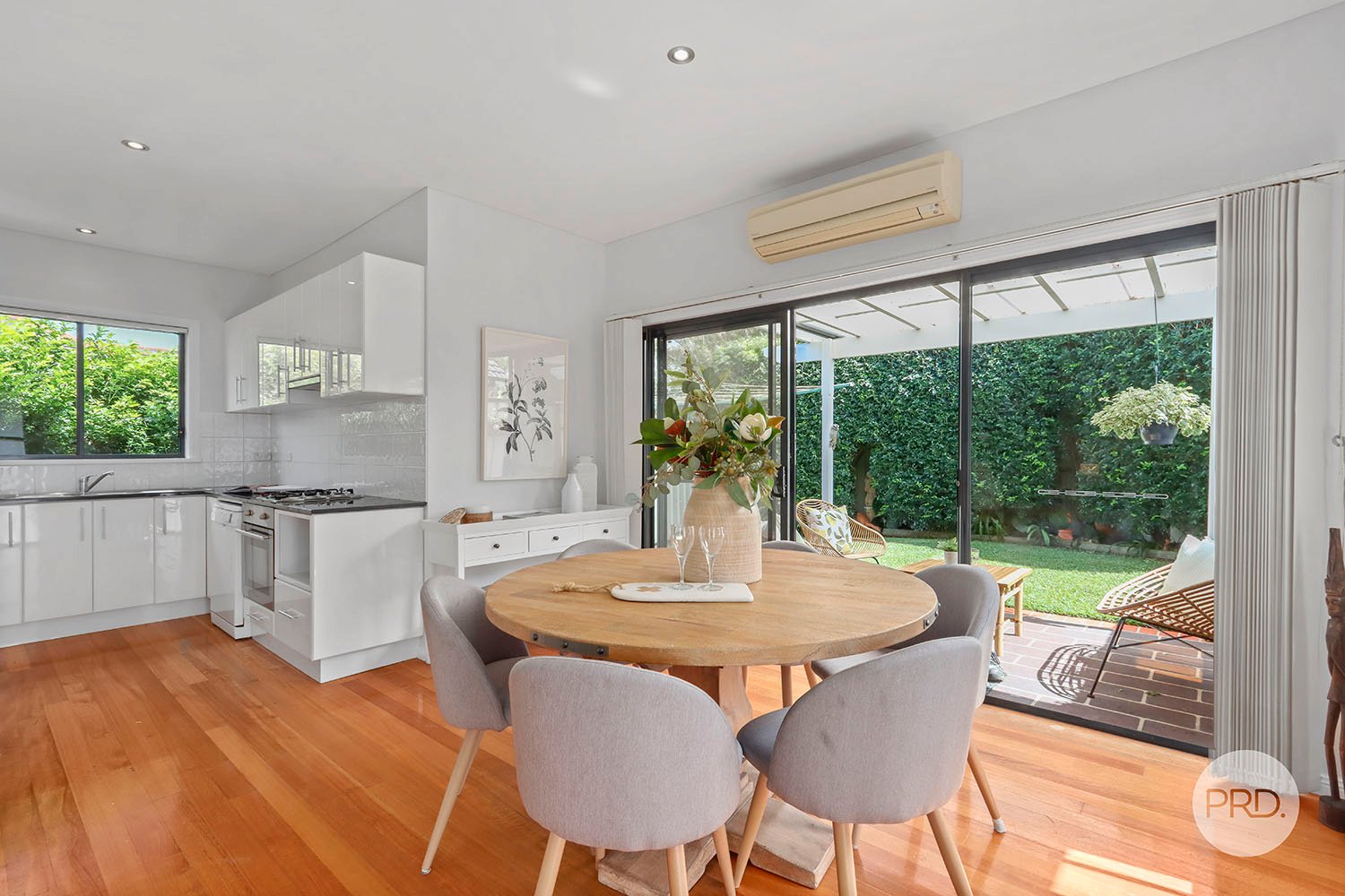 2/9 Wattle Street PEAKHURST 3