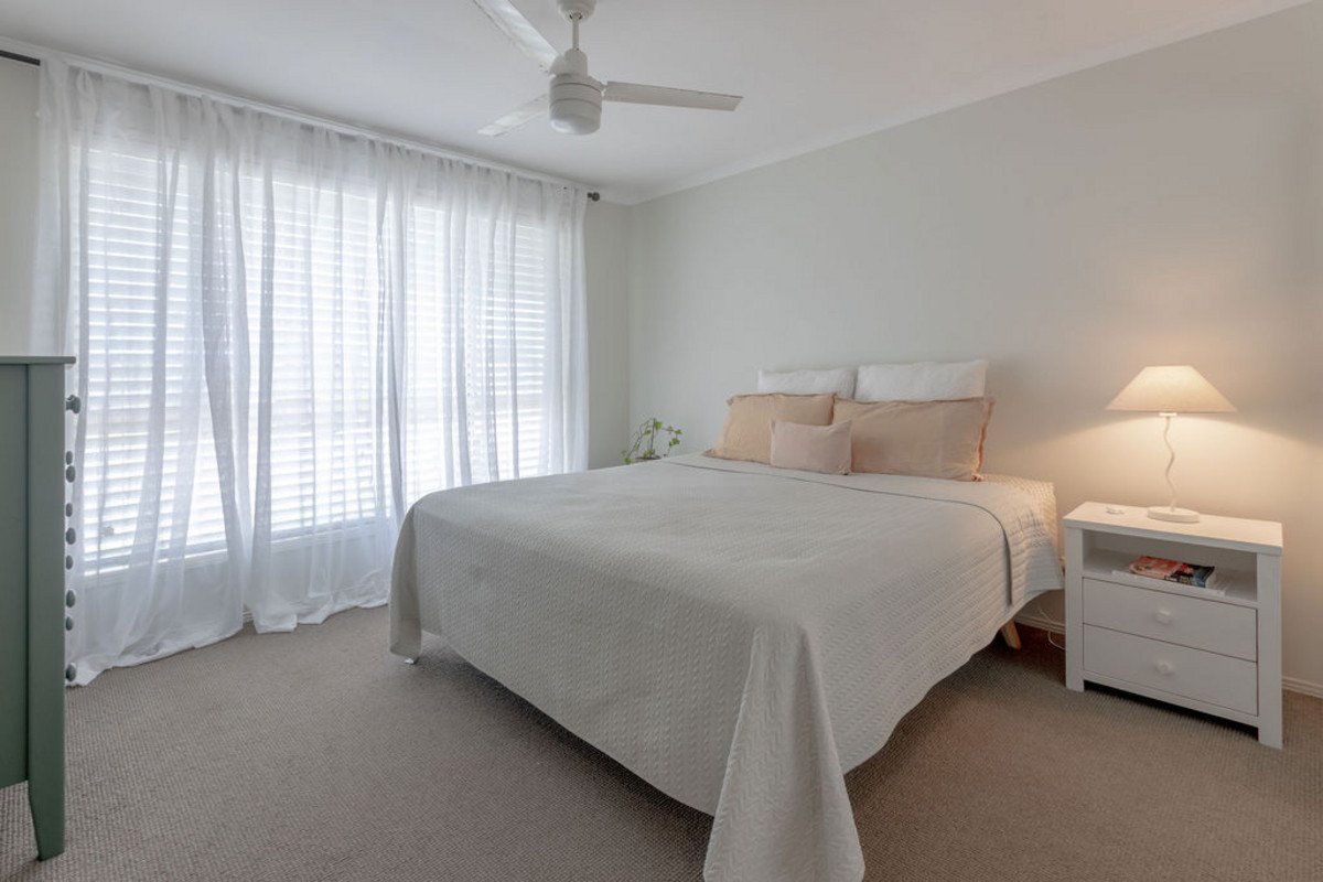29 Whipbird Court Burleigh Waters 13