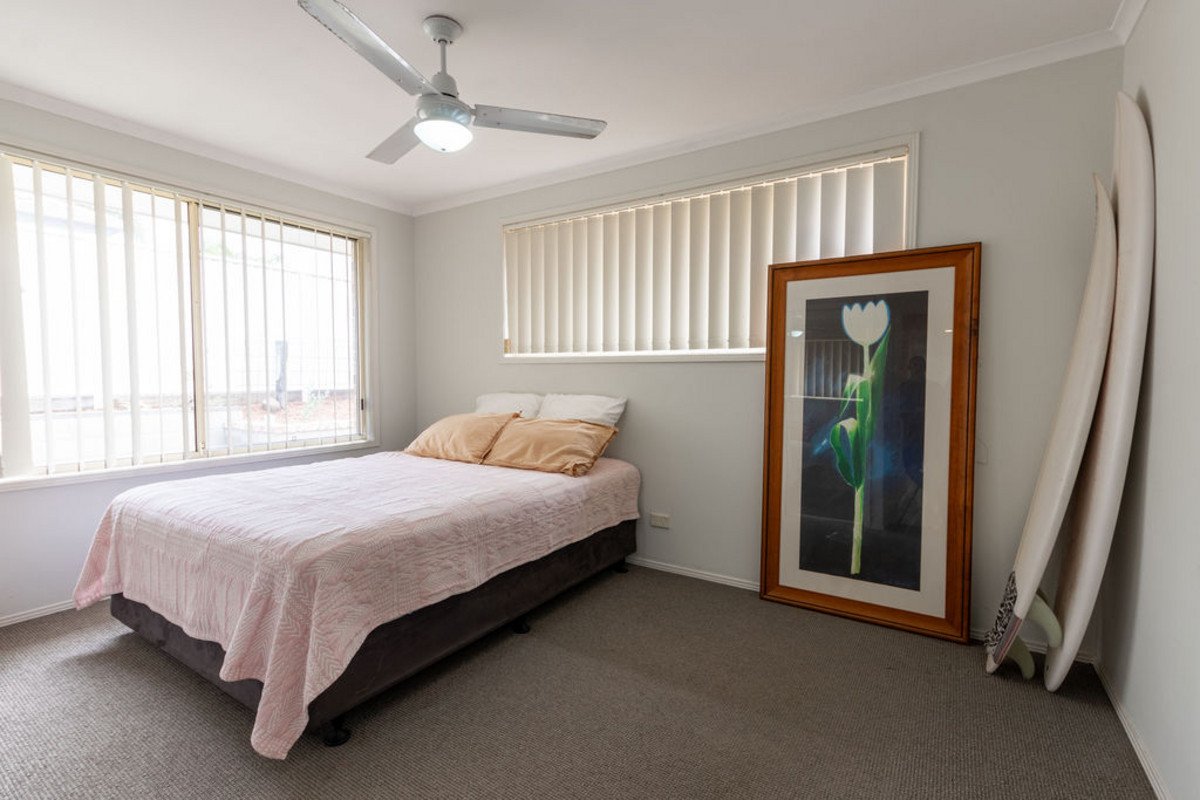 29 Whipbird Court Burleigh Waters 15