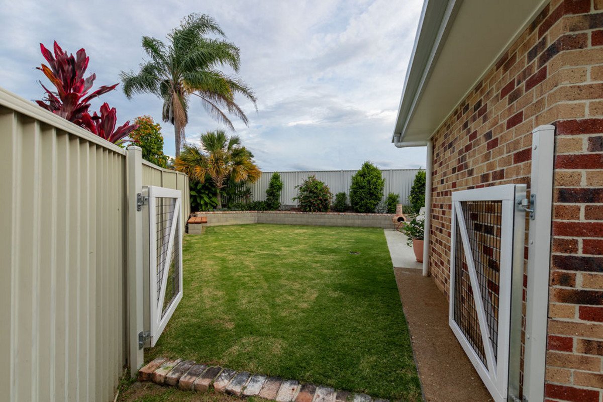 29 Whipbird Court Burleigh Waters 17