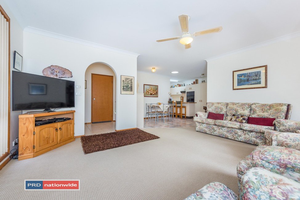 2/9 Windward Close CORLETTE 14
