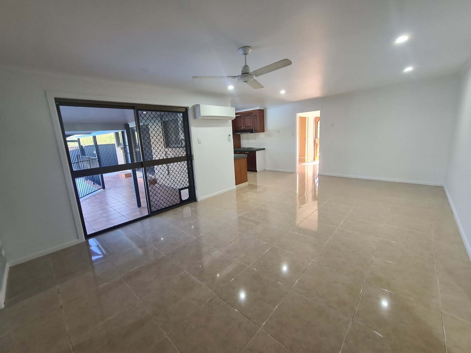29 WINNECKE Road TANNUM SANDS 15