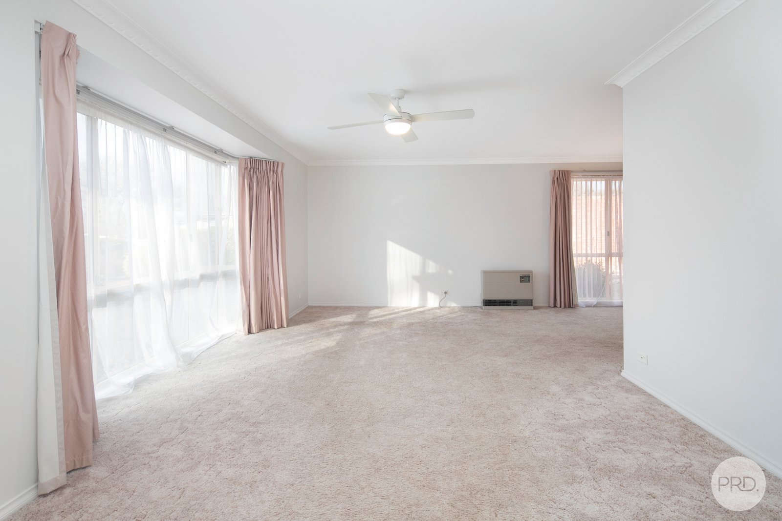 2/9 Winter Street REDAN 4