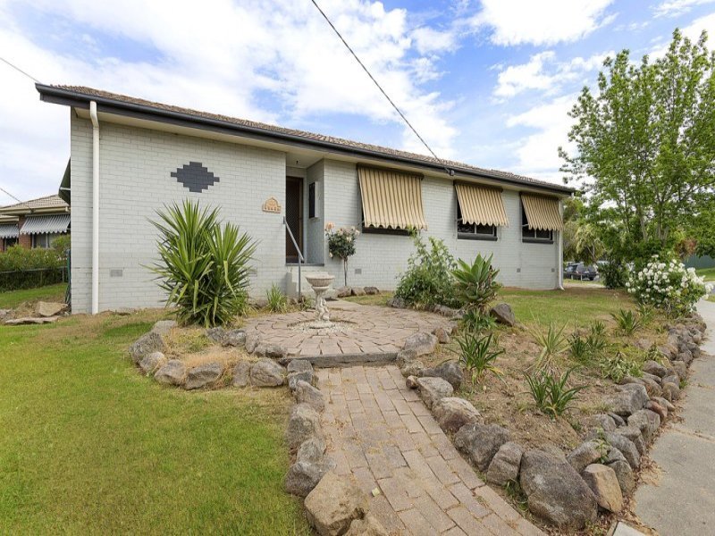 29 Wornes Drive WODONGA 1