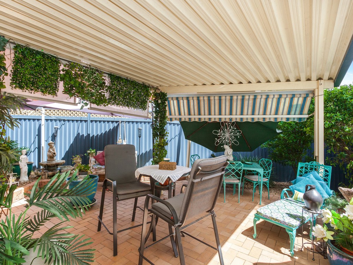 2/9 Wuruma Court Elanora 15