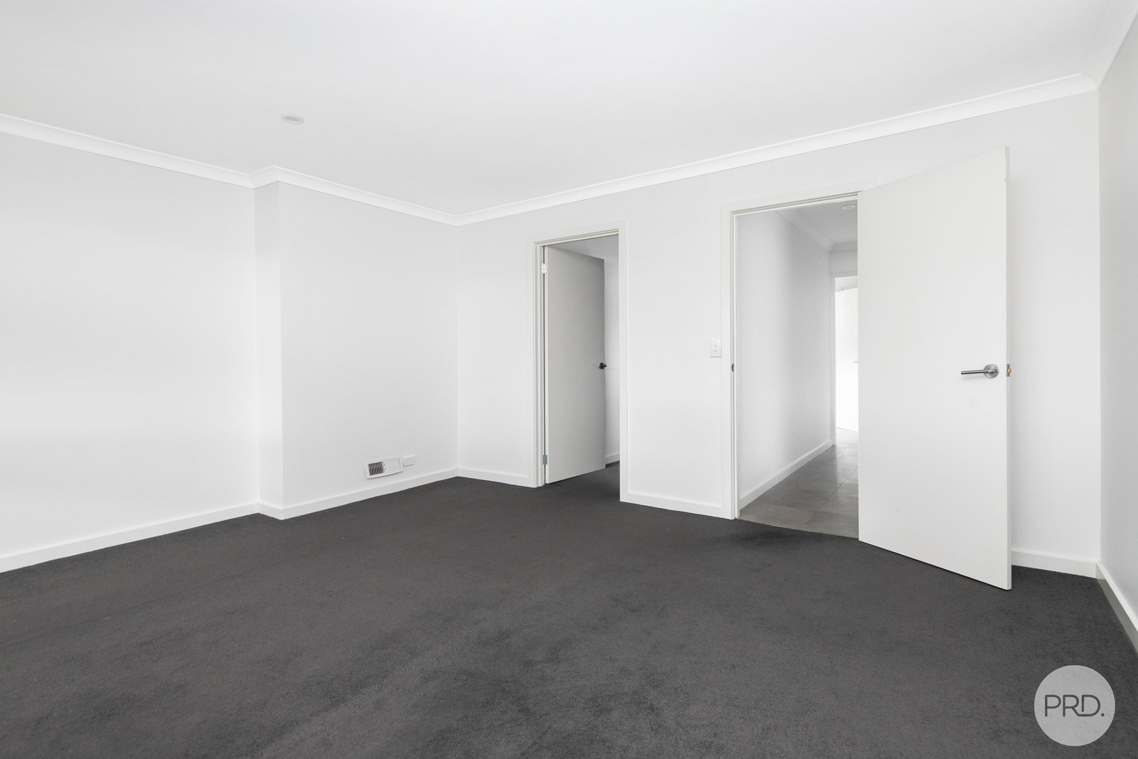 29 Young Street GOLDEN POINT 11