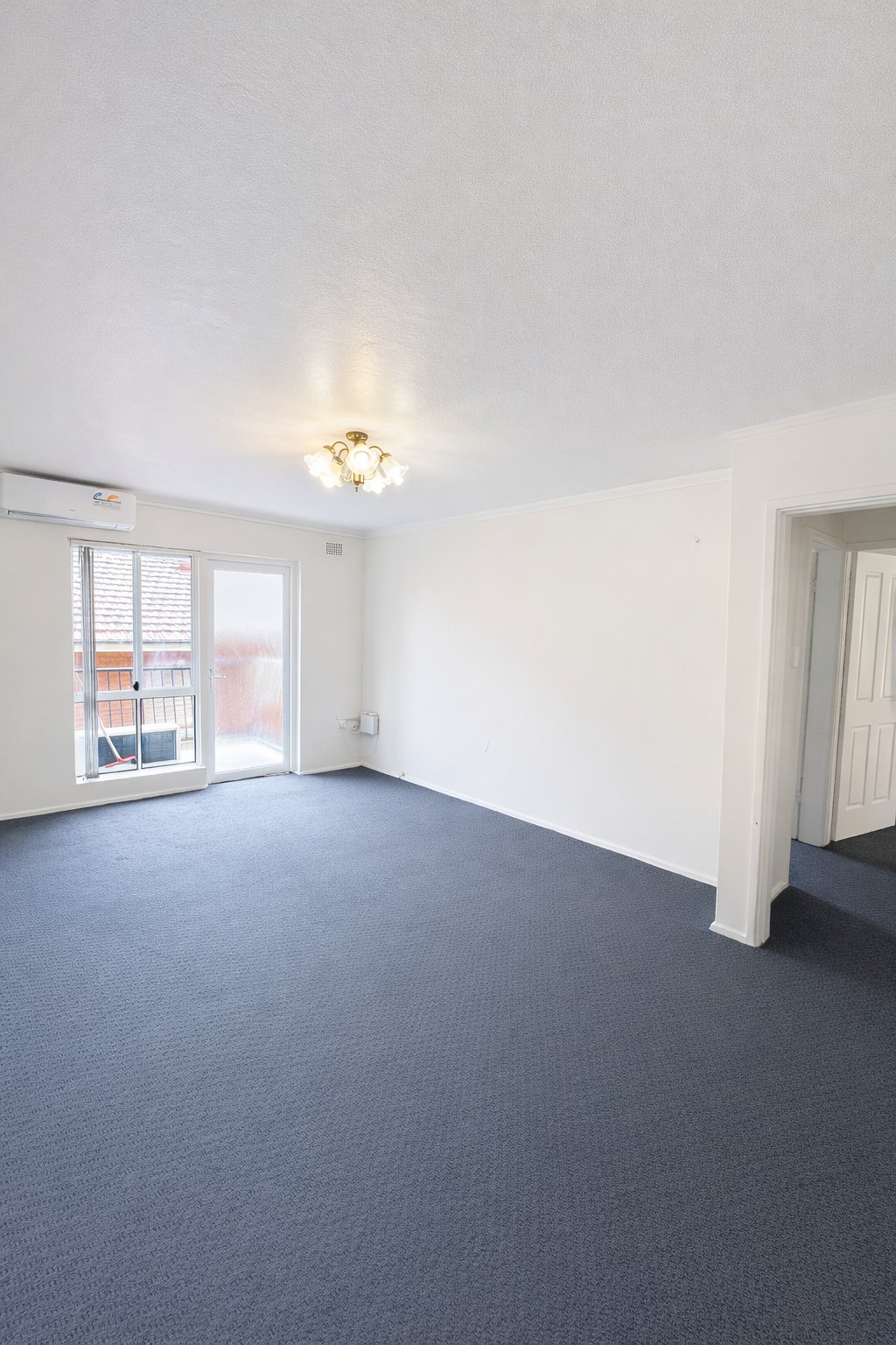 2/90 Bigge Street LIVERPOOL 2