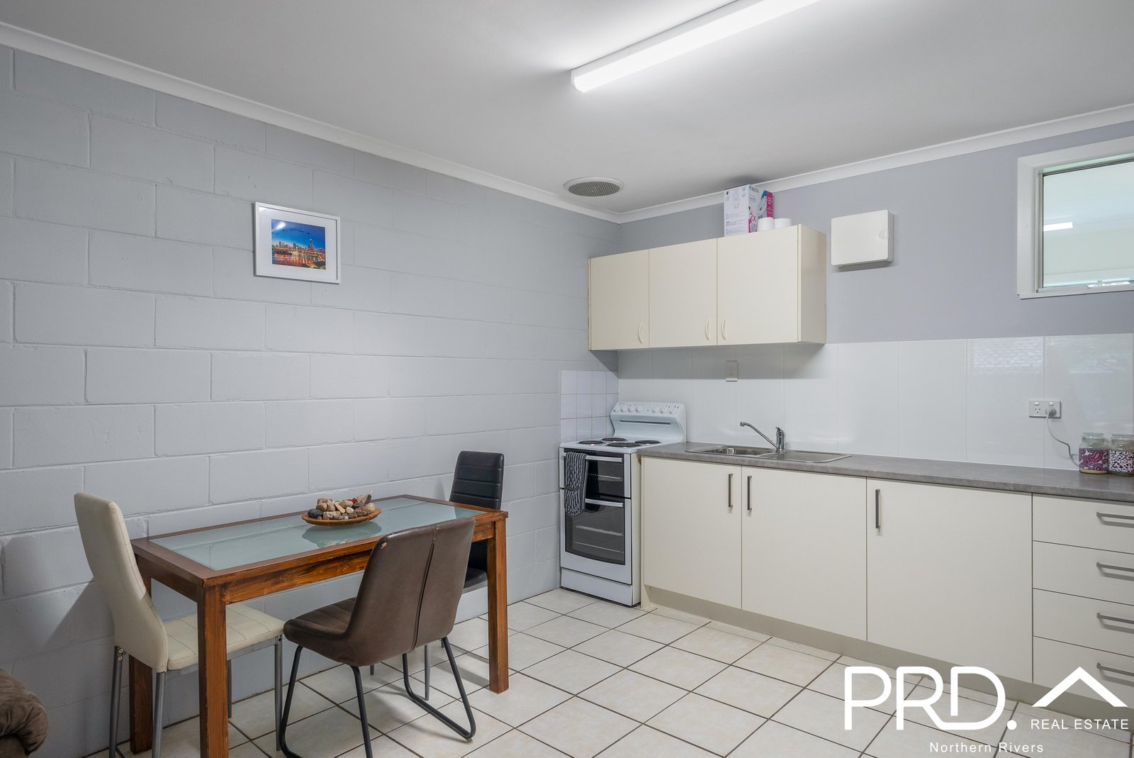 2/90 Farley Street CASINO 3