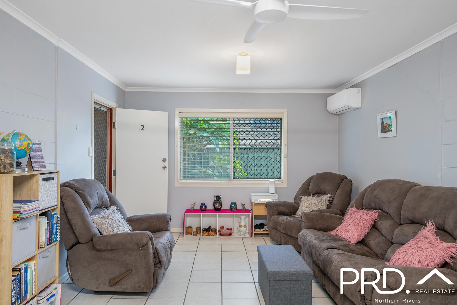 2/90 Farley Street CASINO 7