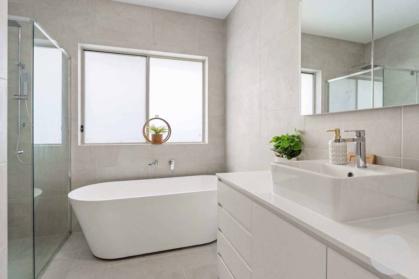 290 Soldiers Point Road SALAMANDER BAY 24