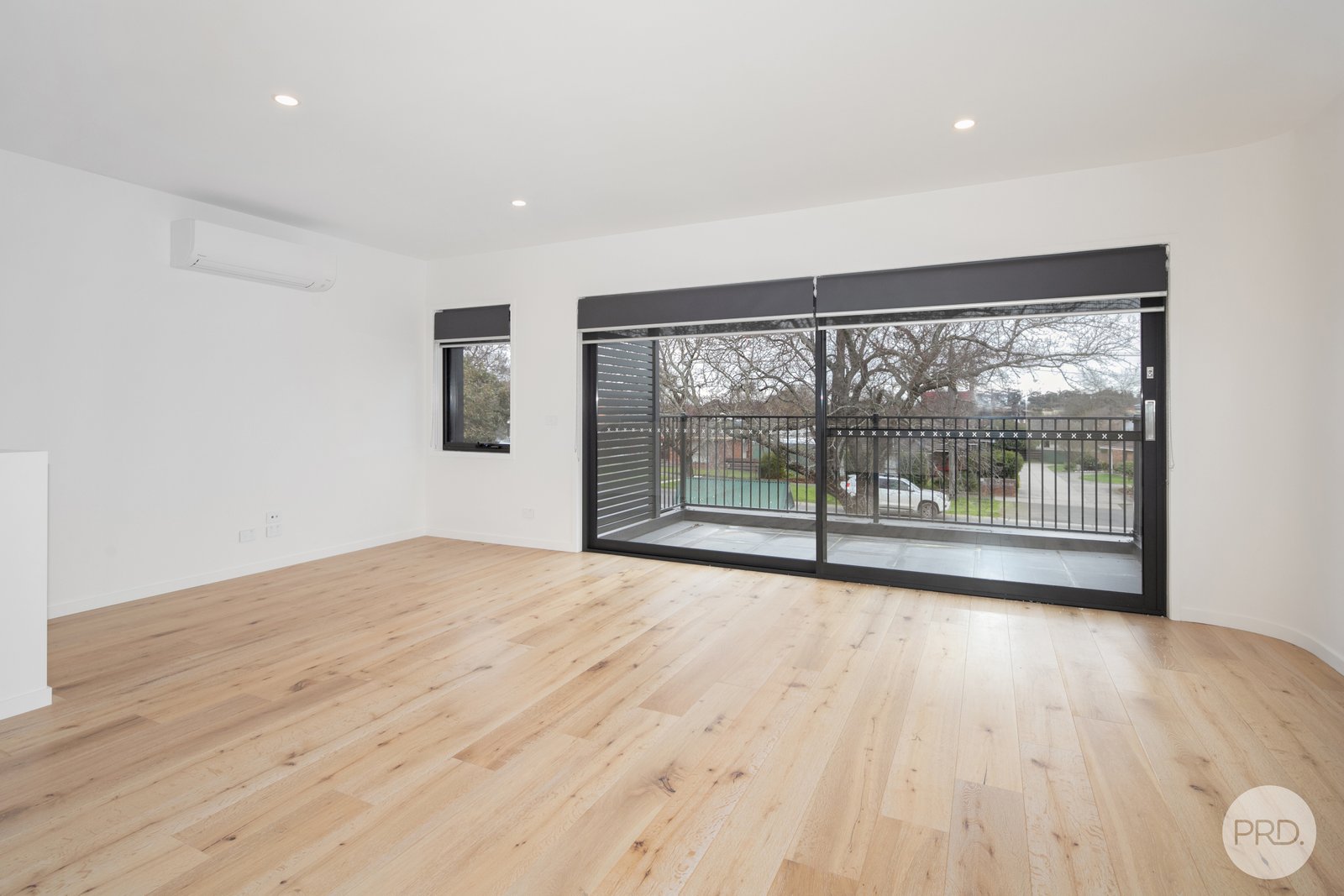 2/906 Lydiard Street North BALLARAT NORTH 7
