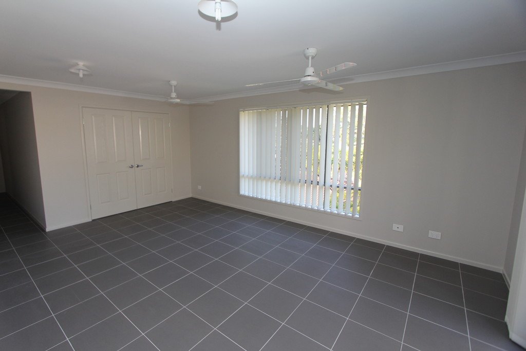 290B Cotlew Street West  ASHMORE 4