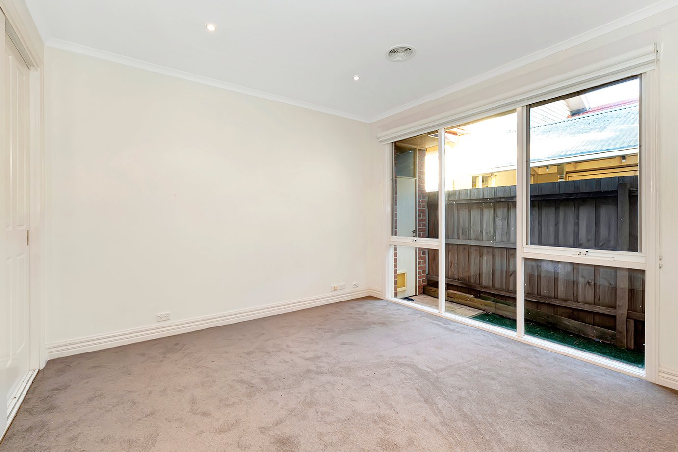 Real Estate and Property in 2/91 Booran Road, Caulfield, VIC