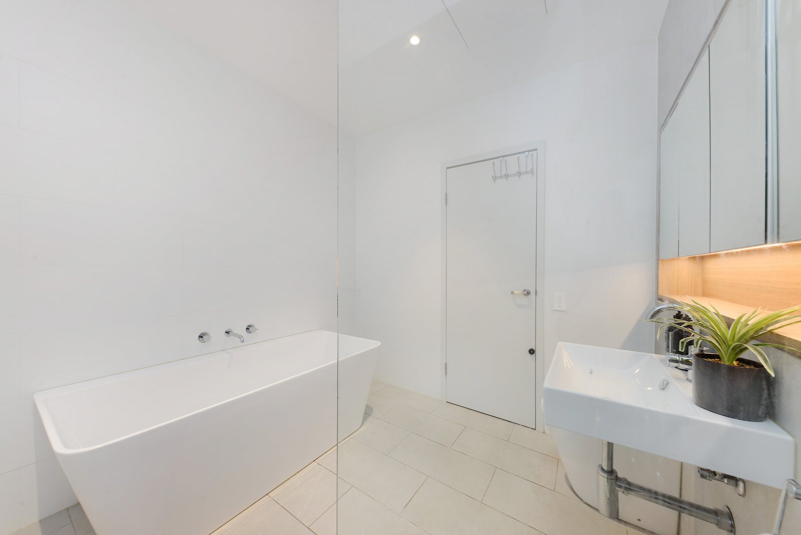 29/1 Cawood Avenue LITTLE BAY 9