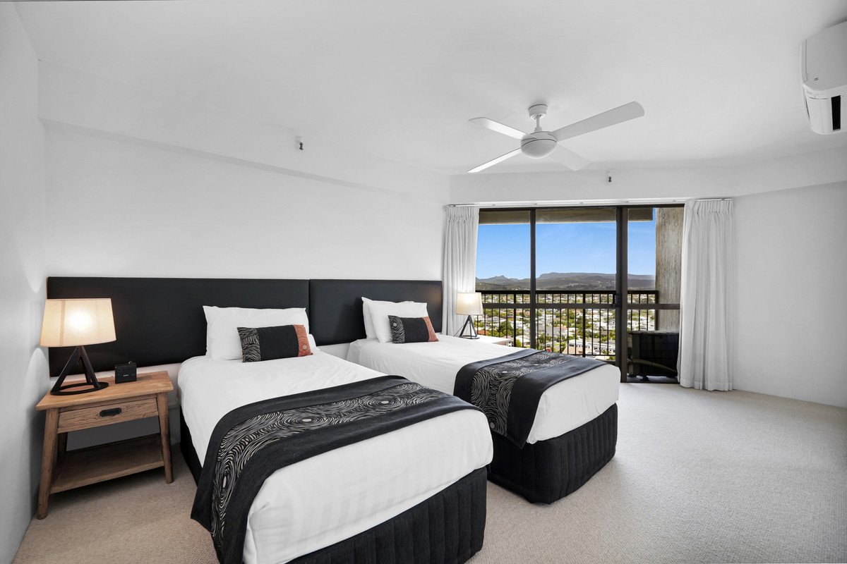 29/146 The Esplanade Burleigh Heads 20