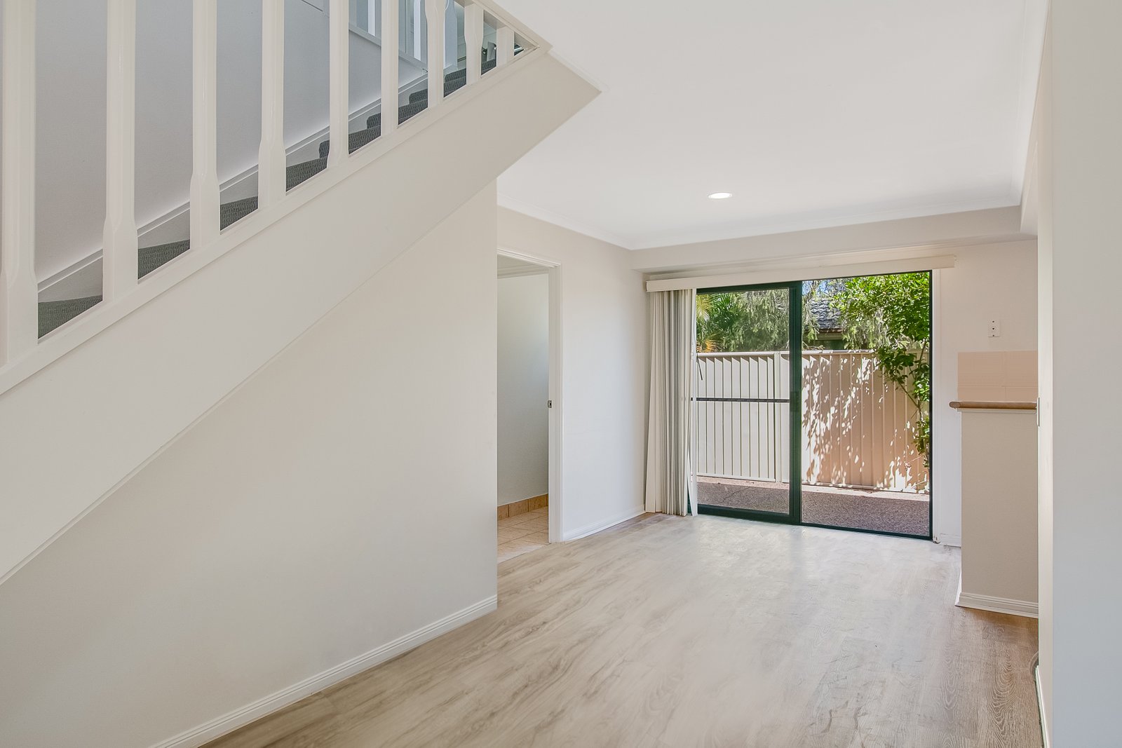 2/92-96 Greenway Drive BANORA POINT 3
