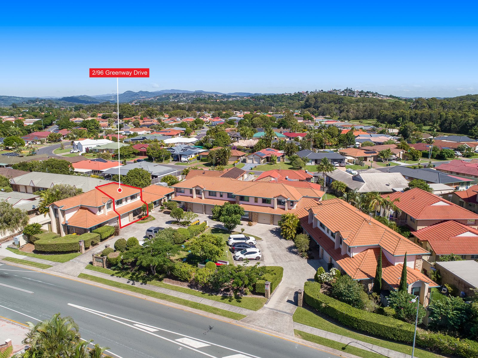 2/92-96 Greenway Drive BANORA POINT 9