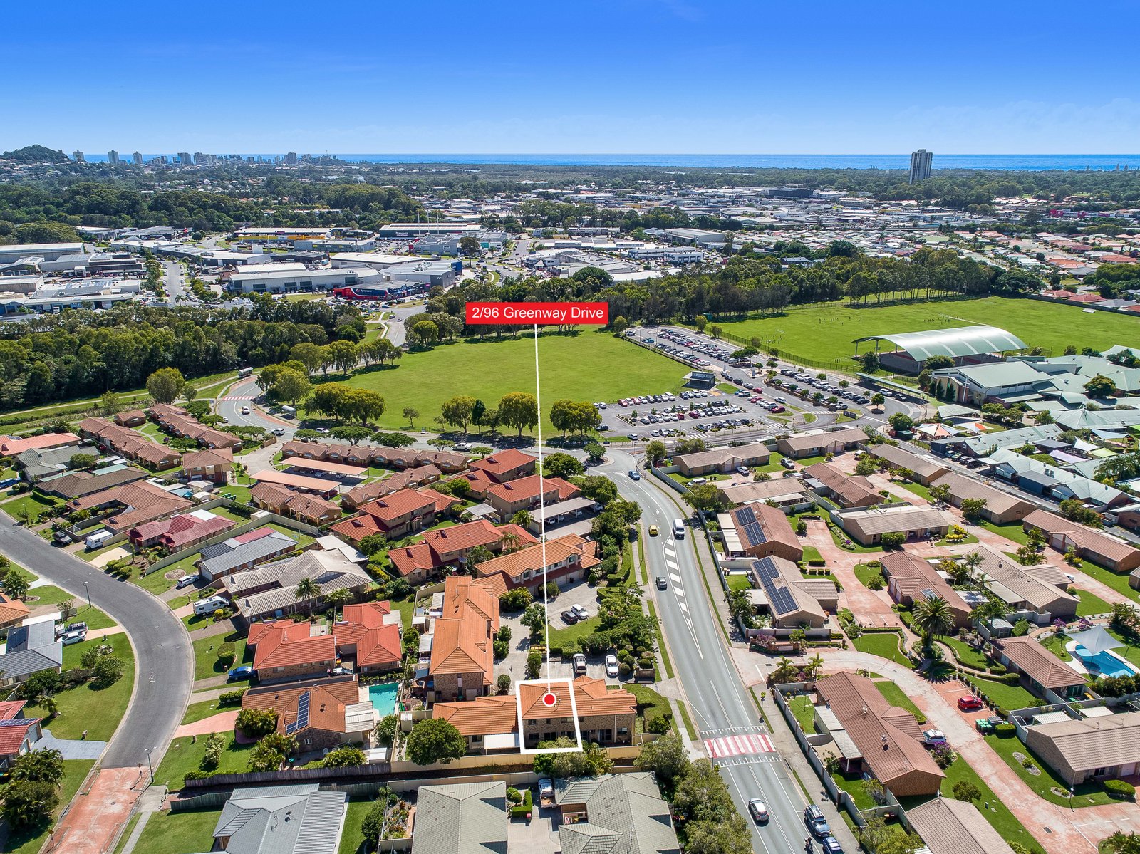 2/92-96 Greenway Drive BANORA POINT 10