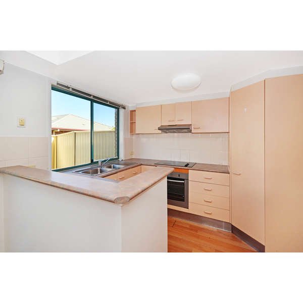 2/92-96 Greenway Drive BANORA POINT 3
