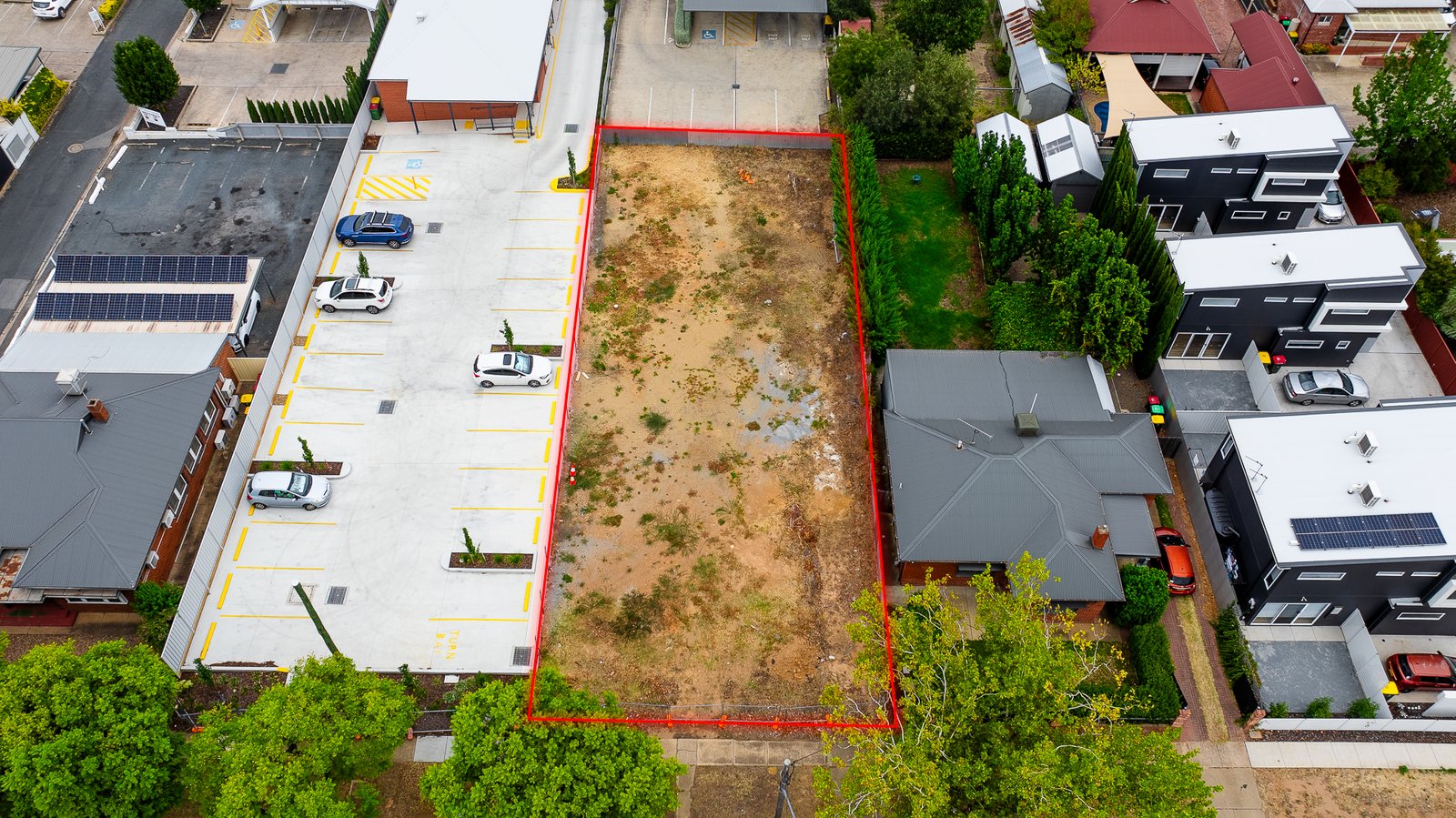 292 Edward Street WAGGA WAGGA 4