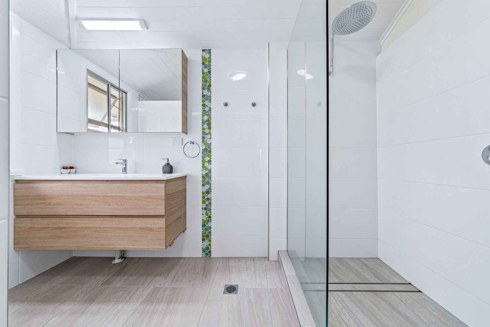 292 Gregory Cannon Valley Road GREGORY RIVER 13